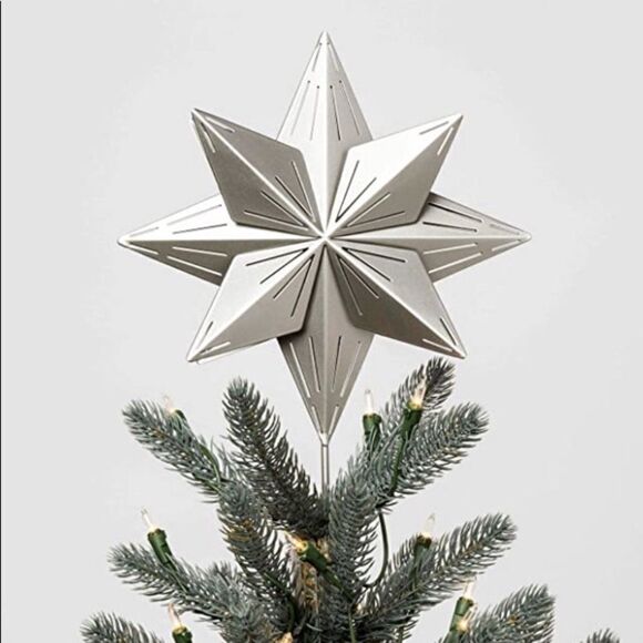 Hearth & Hand Star tree topper - Picture 1 of 4